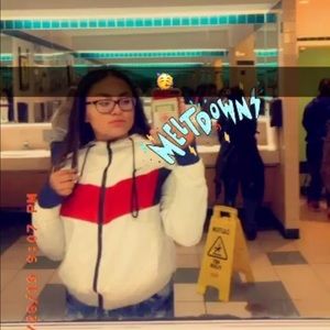 Meet your Posher, Dulce